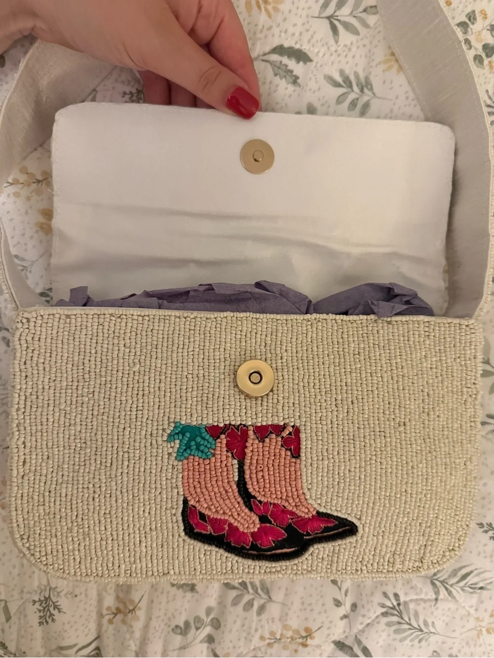 Viral Fall Cream BeadedBag with Floral Cowgirl Boots